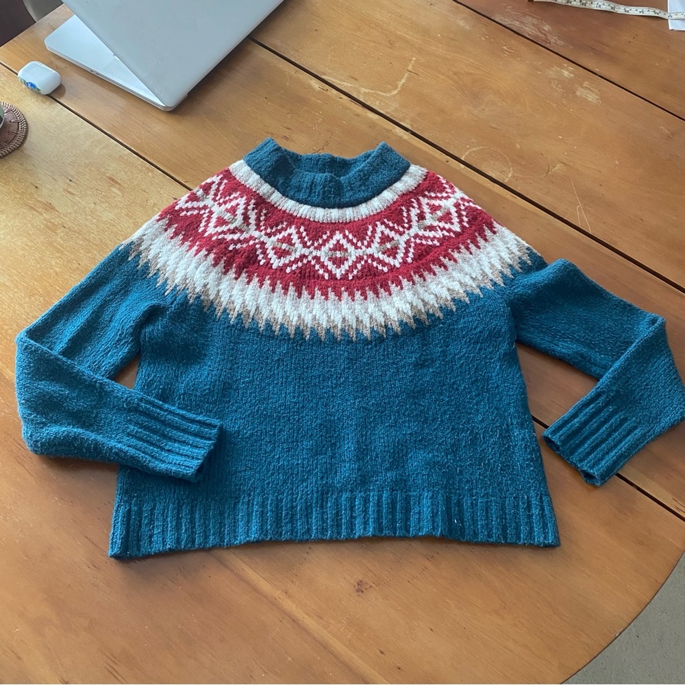 American Eagle Spruce Blue Fair Isle Yoke Sweater Cotton-Blend Slightly Cropped